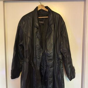 Wilsons Men’s Black Leather Trench Coat Size L